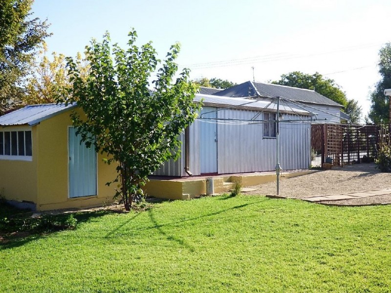 17 Gundagai Road, Cootamundra NSW 2590