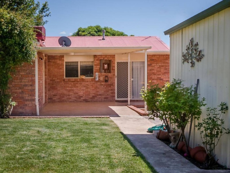 17 Harold Conkey Avenue, Cootamundra NSW 2590
