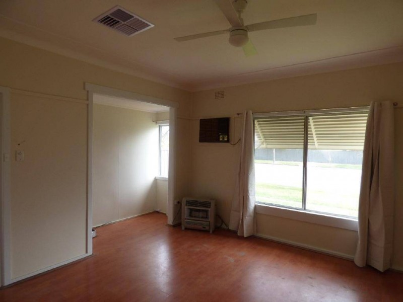 30 Francis Street, Cootamundra NSW 2590