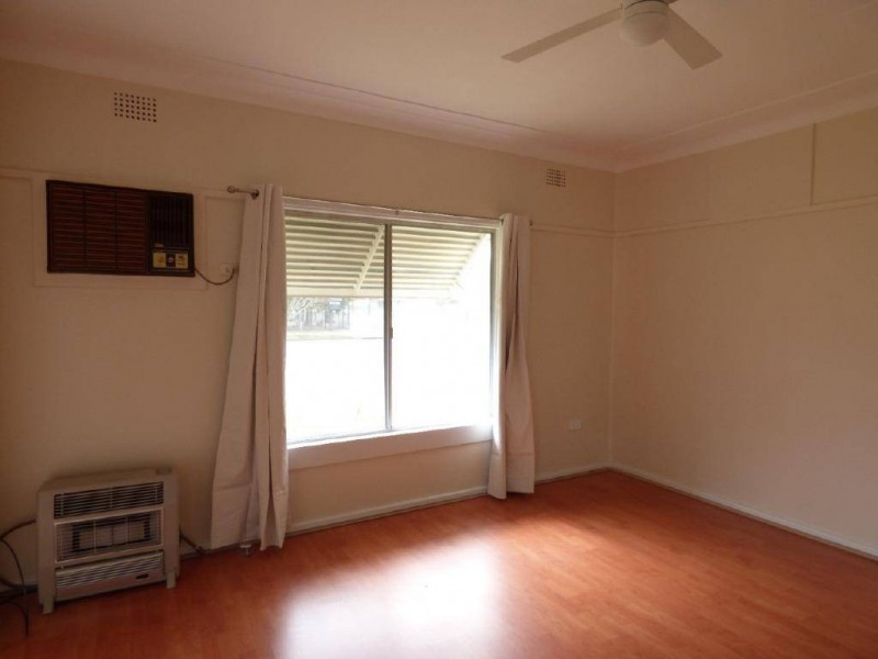 30 Francis Street, Cootamundra NSW 2590