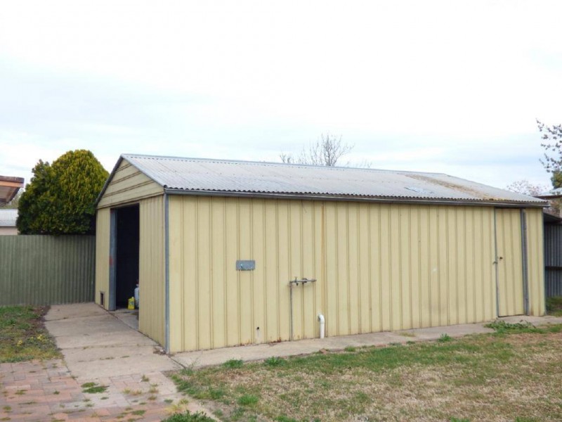 30 Francis Street, Cootamundra NSW 2590