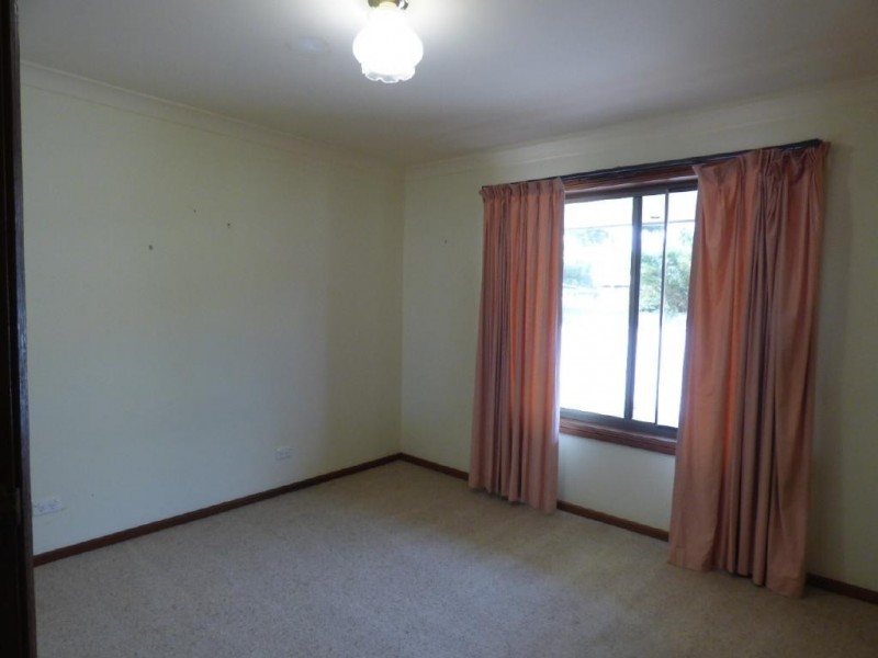 1 Minkara Avenue, Cootamundra NSW 2590