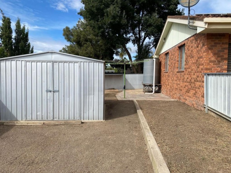 1 Minkara Avenue, Cootamundra NSW 2590