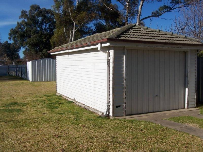 11 Richards Street, Cootamundra NSW 2590