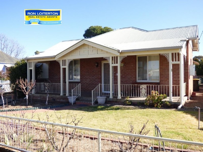 7 Short Street, Cootamundra NSW 2590