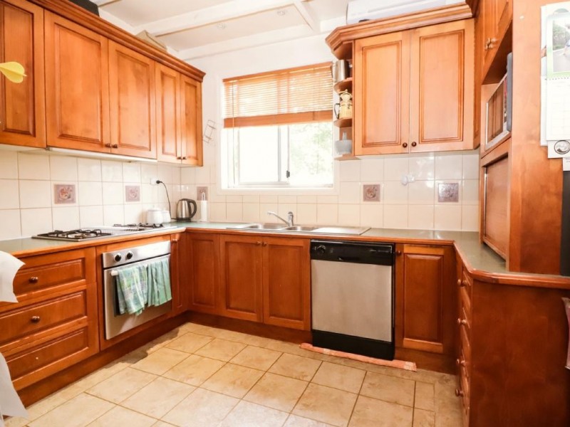 69 Parker Street, Cootamundra NSW 2590