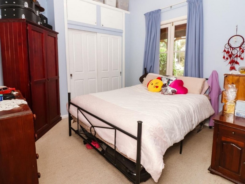 69 Parker Street, Cootamundra NSW 2590
