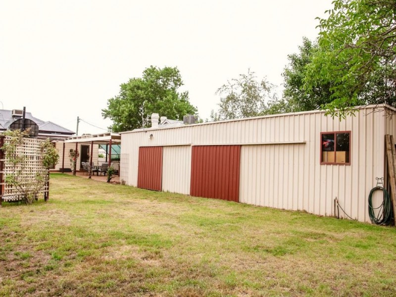 69 Parker Street, Cootamundra NSW 2590