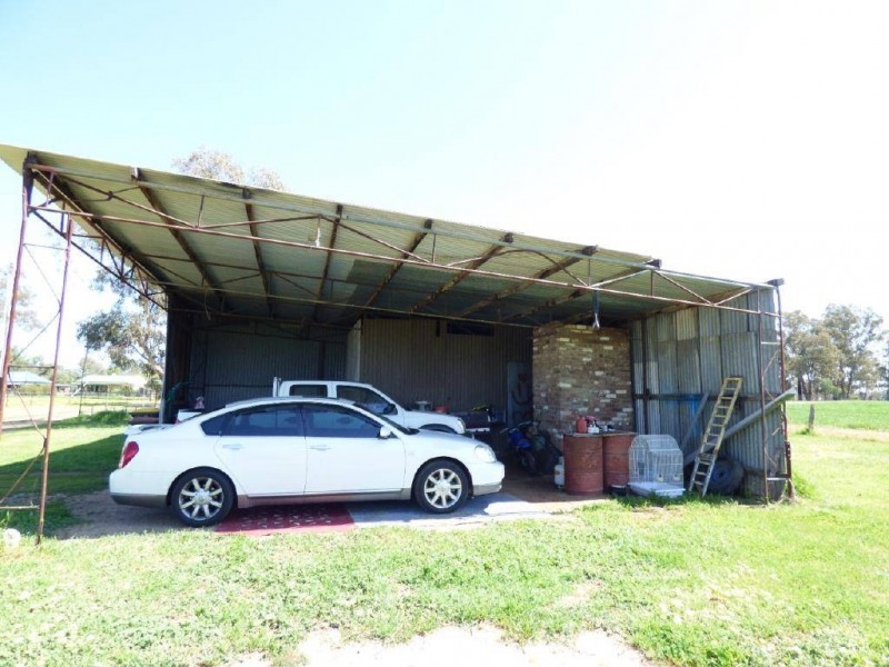 14 Hoskins Street, Stockinbingal NSW 2725