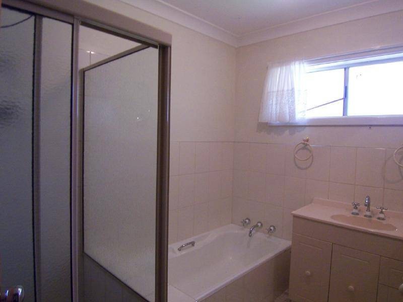 3 Elizabeth Street, Cootamundra NSW 2590