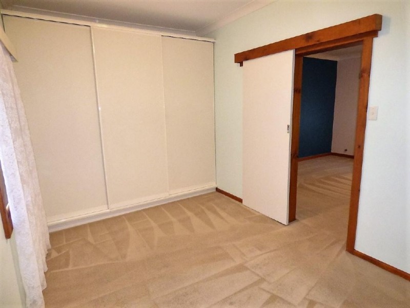 35 Sutton Street, Cootamundra NSW 2590