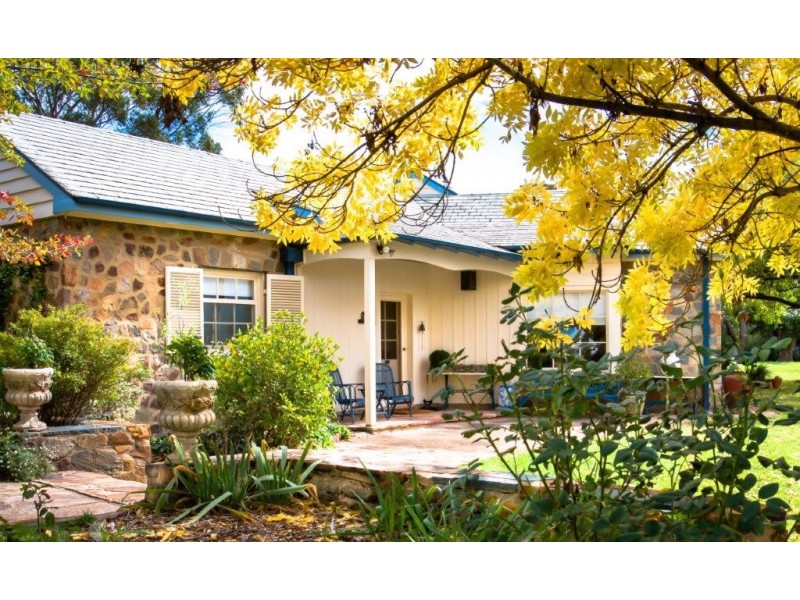8-10 Richards Street, Cootamundra NSW 2590