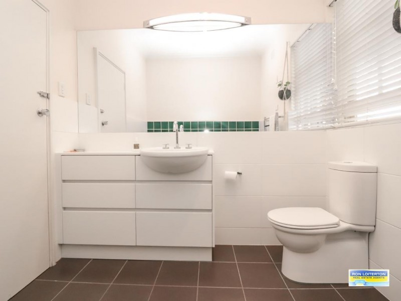 8-10 Richards Street, Cootamundra NSW 2590