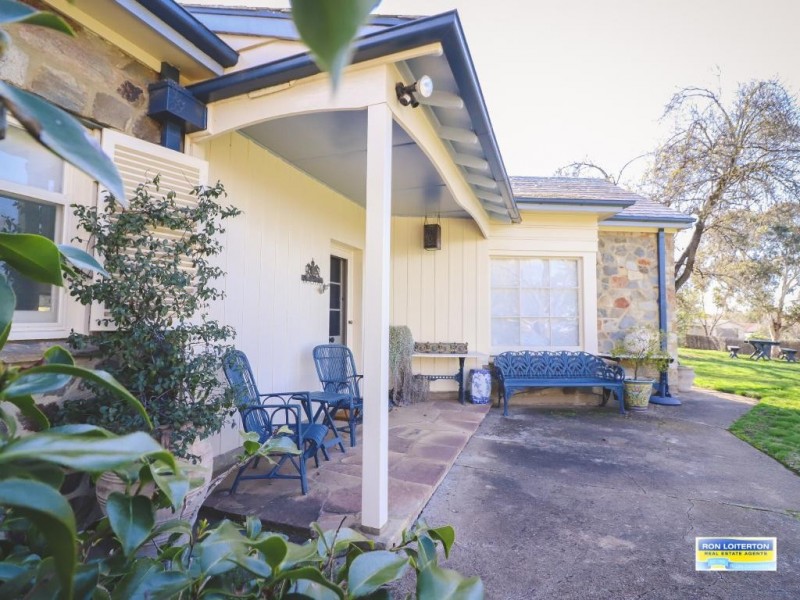 8-10 Richards Street, Cootamundra NSW 2590
