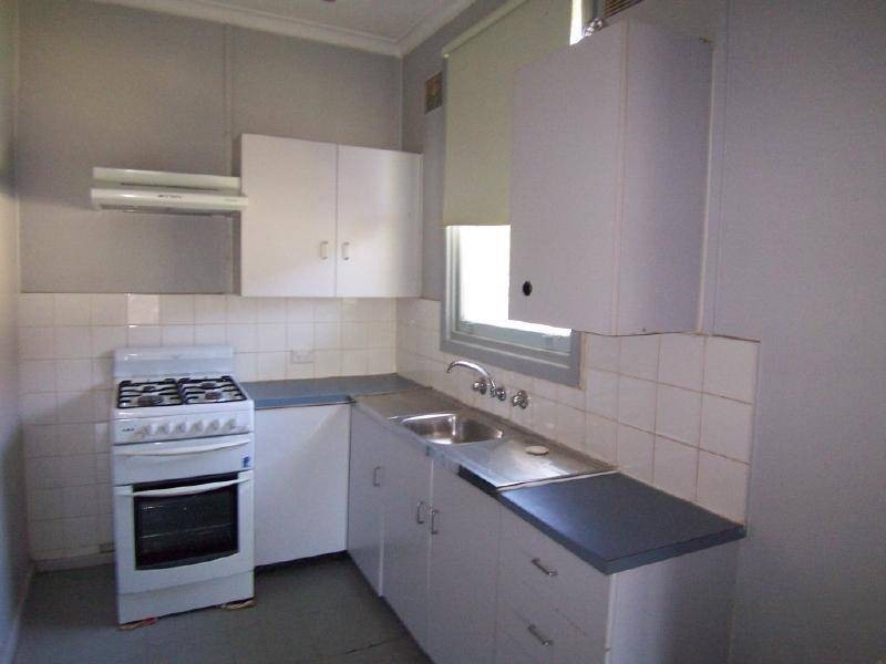 188 Thompson Street, Cootamundra NSW 2590