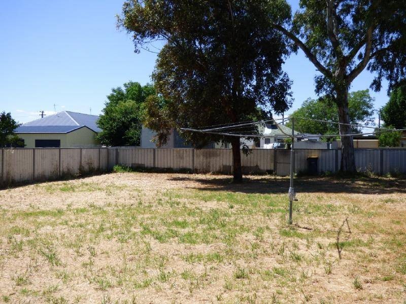 188 Thompson Street, Cootamundra NSW 2590