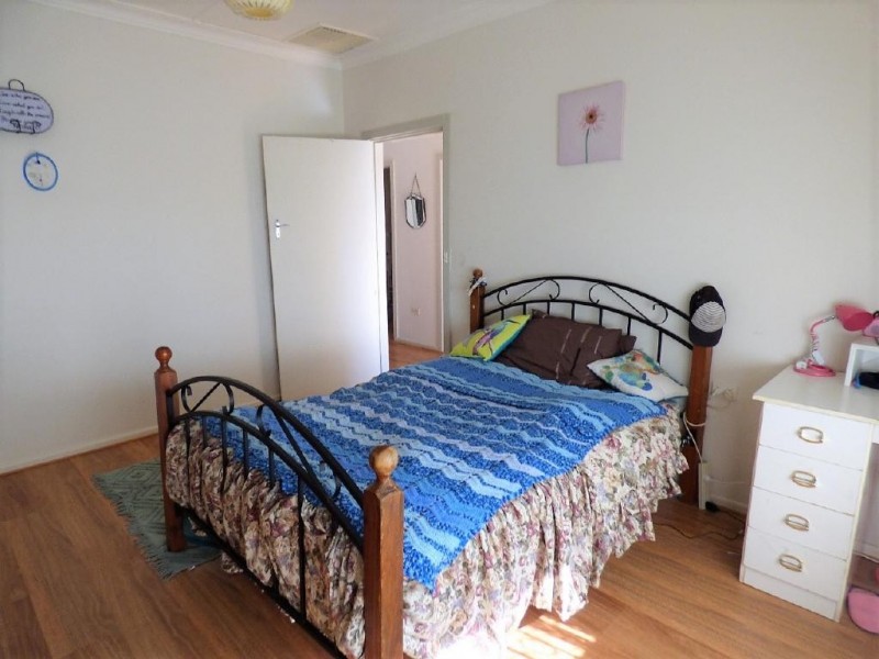 144 Temora Street, Cootamundra NSW 2590