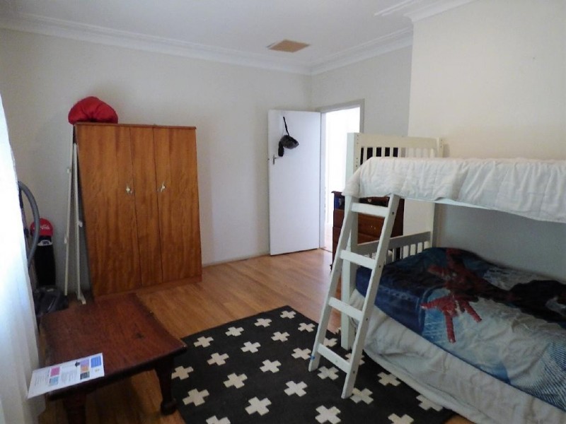 144 Temora Street, Cootamundra NSW 2590