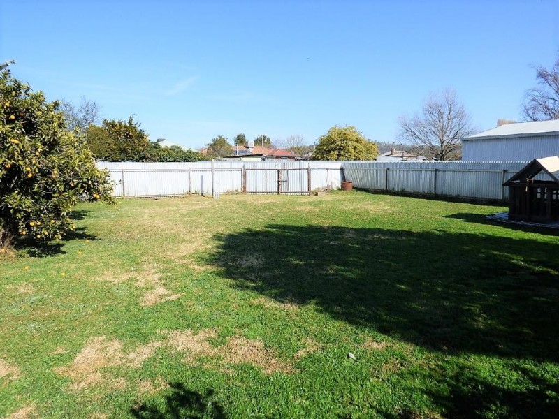 144 Temora Street, Cootamundra NSW 2590