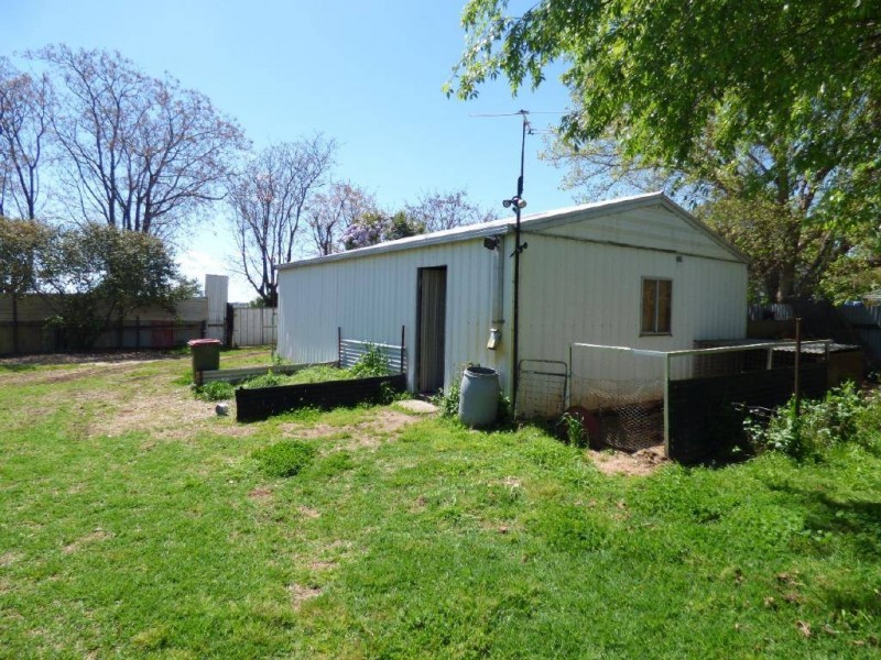 12 Yass Road, Cootamundra NSW 2590