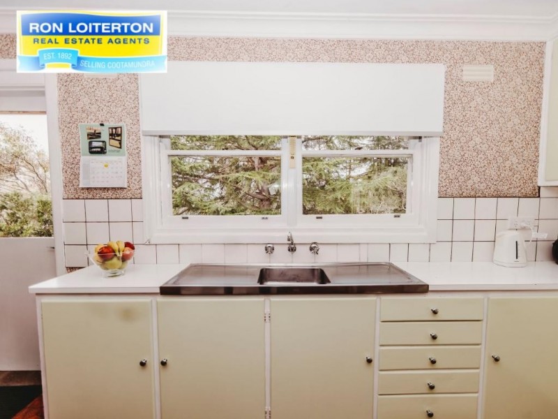 29 Richards Street, Cootamundra NSW 2590