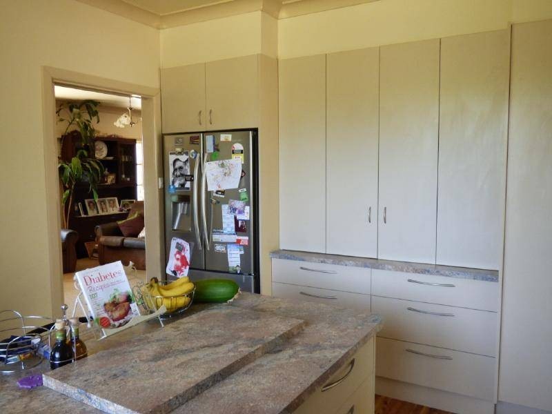 77 Centenary Avenue, Cootamundra NSW 2590