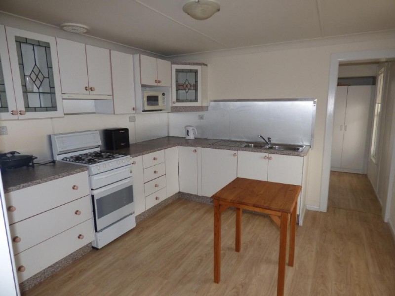 21 Adams Street, Cootamundra NSW 2590