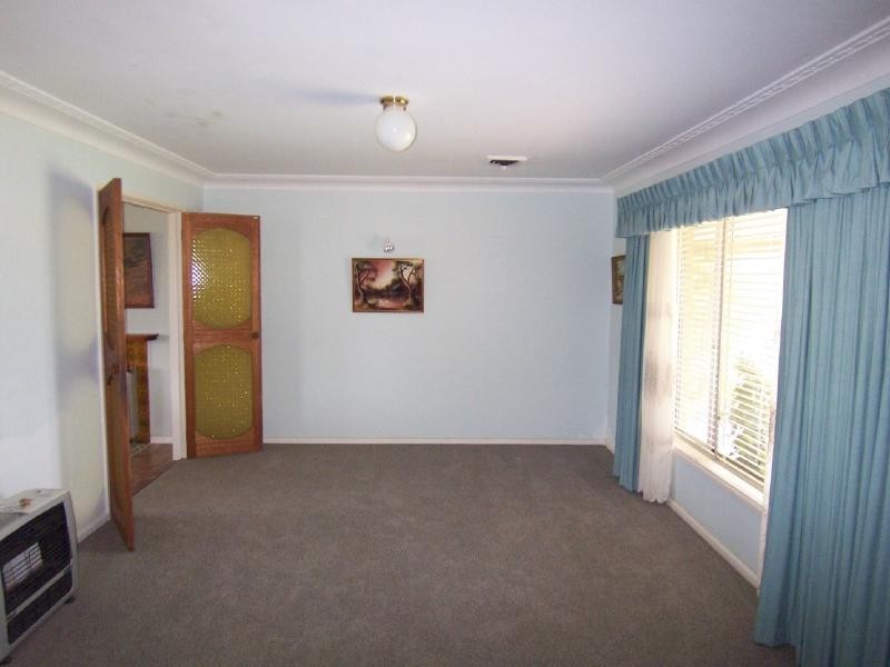 142 Temora Street, Cootamundra NSW 2590