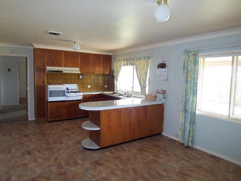 142 Temora Street, Cootamundra NSW 2590