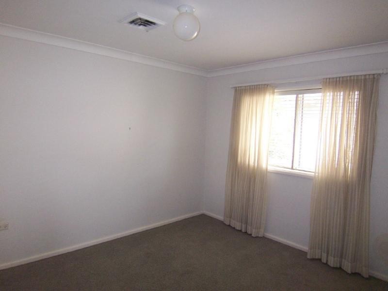 142 Temora Street, Cootamundra NSW 2590