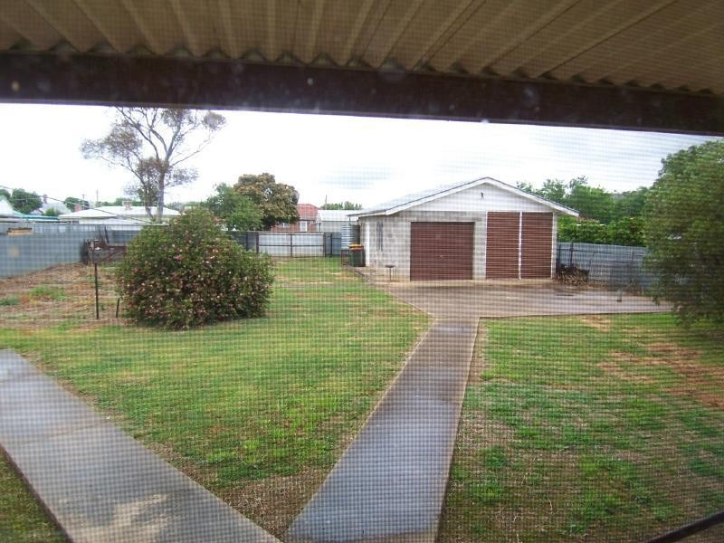 142 Temora Street, Cootamundra NSW 2590