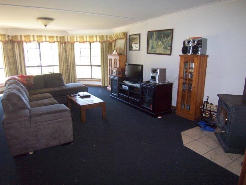 6015 Burley Griffen Way, Cootamundra NSW 2590