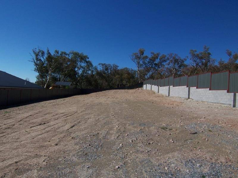 2/45 Matilida Avenue, Cootamundra NSW 2590