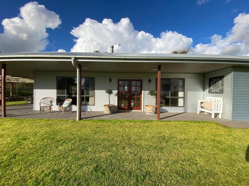 172 Old Cootamundra Road, Cootamundra NSW 2590
