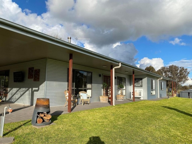 172 Old Cootamundra Road, Cootamundra NSW 2590