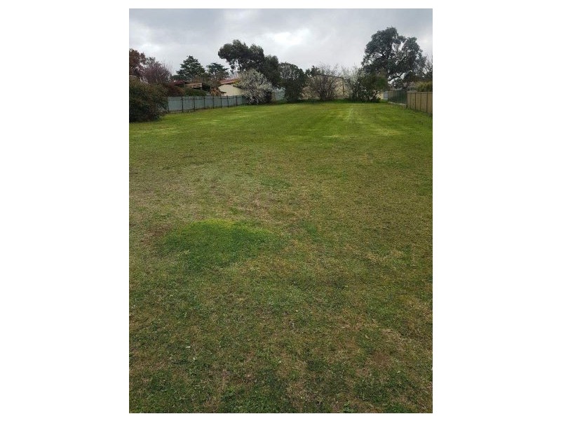 18 Richards Street, Cootamundra NSW 2590