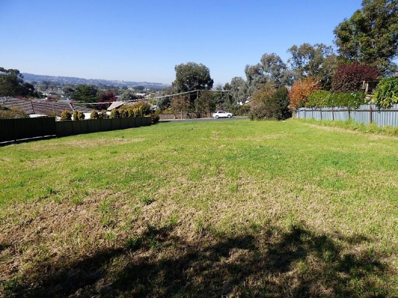 18 Richards Street, Cootamundra NSW 2590