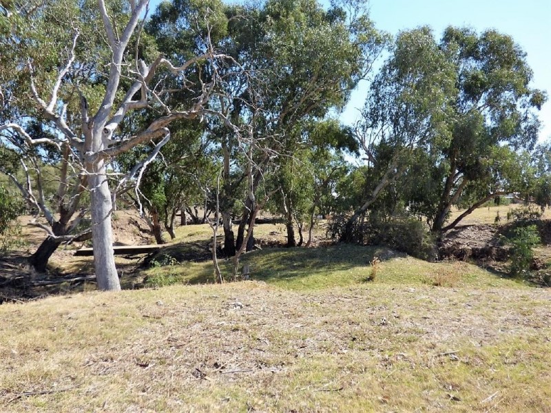 18 Nashs Lane, Cootamundra NSW 2590