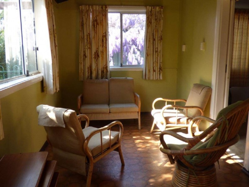 71 Sutton Street, Cootamundra NSW 2590