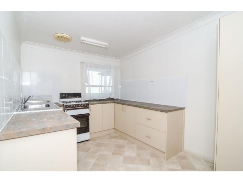 104 Thompson Street, Cootamundra NSW 2590