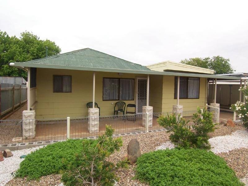16A Queen Street, Cootamundra NSW 2590