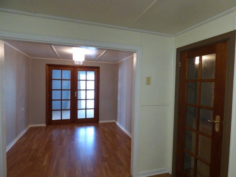 6 Pinkerton Lane, Cootamundra NSW 2590