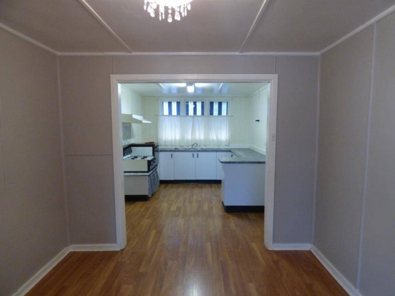 6 Pinkerton Lane, Cootamundra NSW 2590