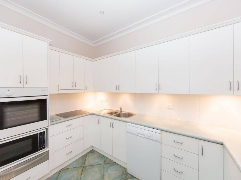 6 Ward Street, Cootamundra NSW 2590