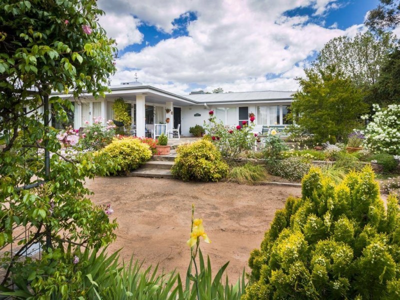 634 Back Brawlin Road, Cootamundra NSW 2590