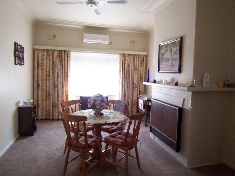118 Thompson Street, Cootamundra NSW 2590