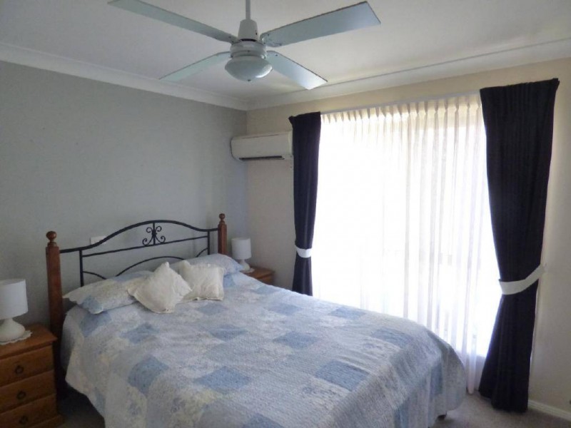 4 Lawrence Street, Cootamundra NSW 2590