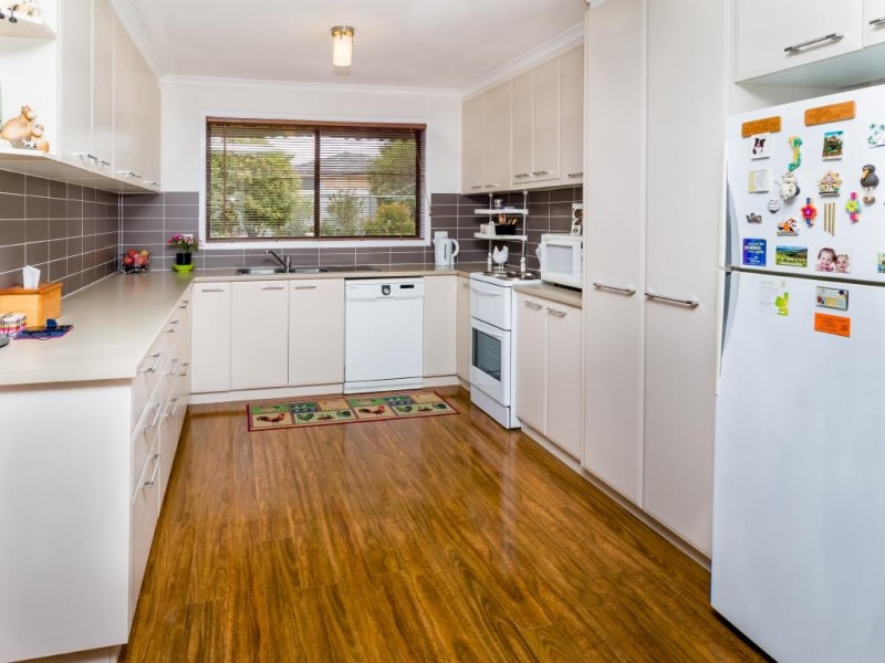 11 Dickson Street, Cootamundra NSW 2590