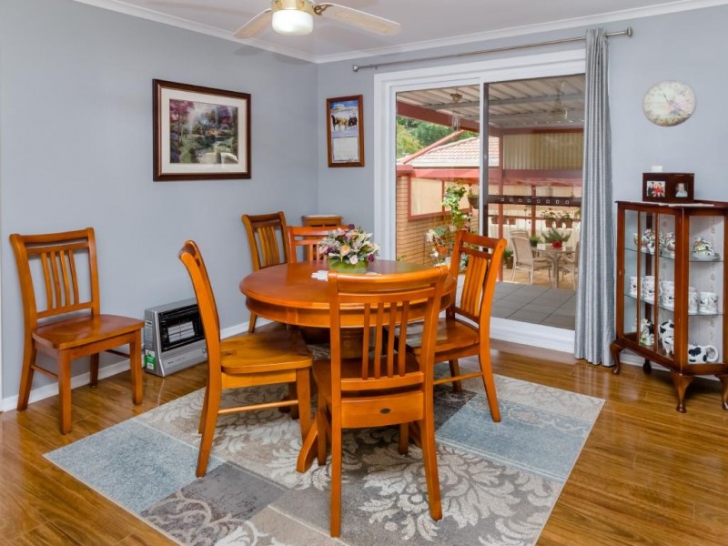 11 Dickson Street, Cootamundra NSW 2590