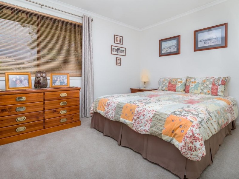 11 Dickson Street, Cootamundra NSW 2590
